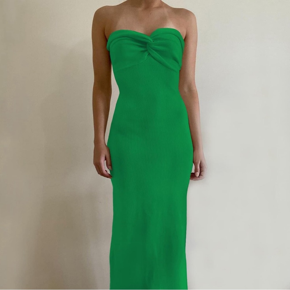 Ribbed Knit Bodycon Bandeau Strapless Maxi Long Dress! Size medium.